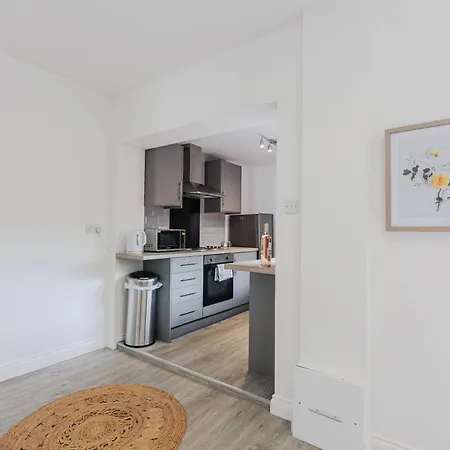 Thrush House Lägenhet *