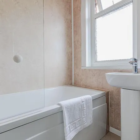 Thrush House * Redcar