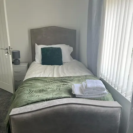 Thrush House Апартаменты